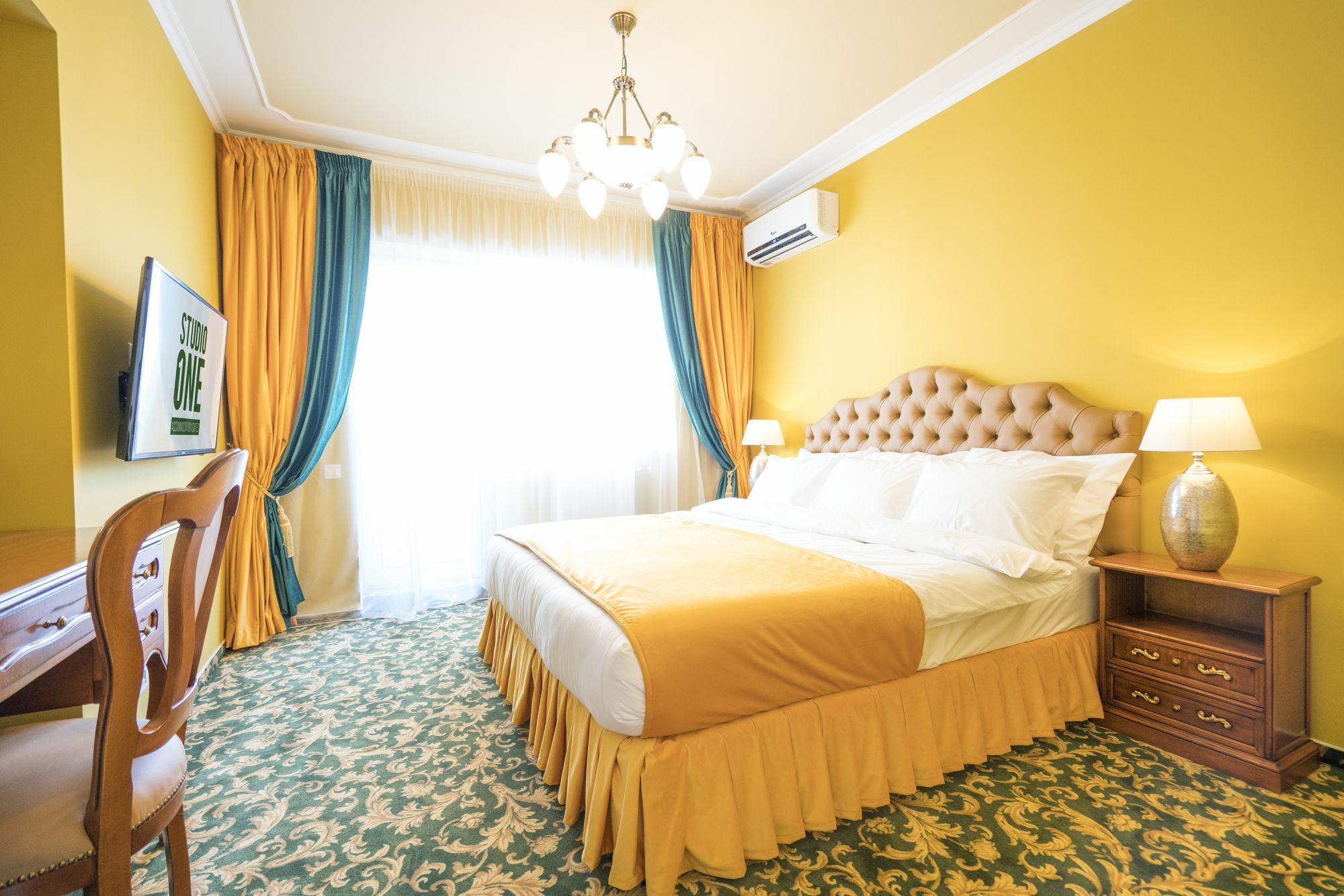 Studio One Accommodation Suites Бухарест Екстер'єр фото